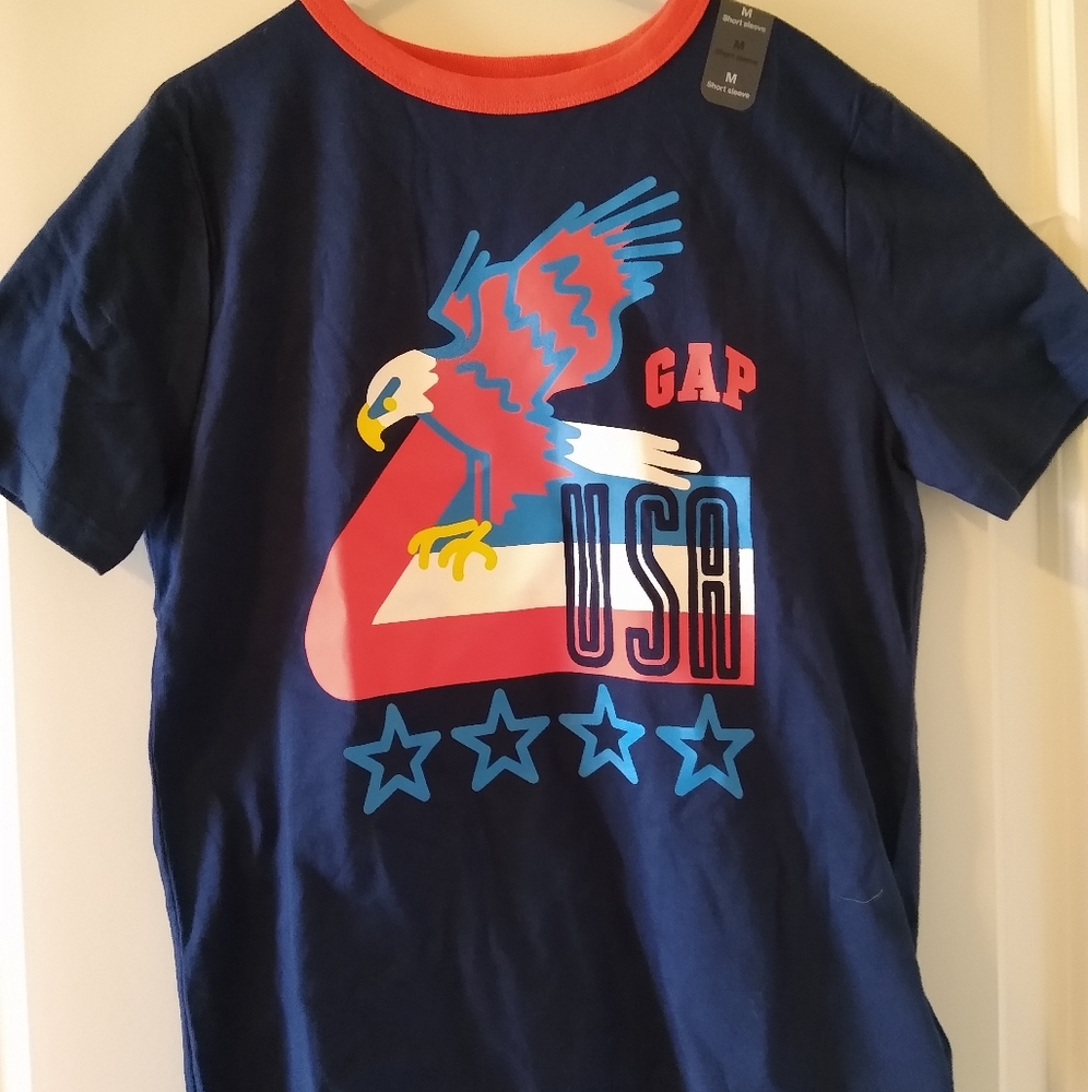 Gap NWT boys size 8 short sleeves